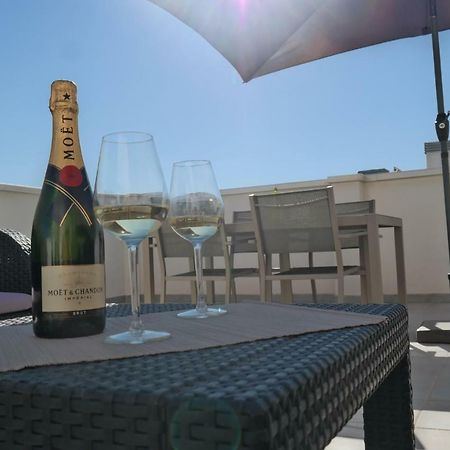 Penthouse Apartment & Pool Malaga Center Bagian luar foto