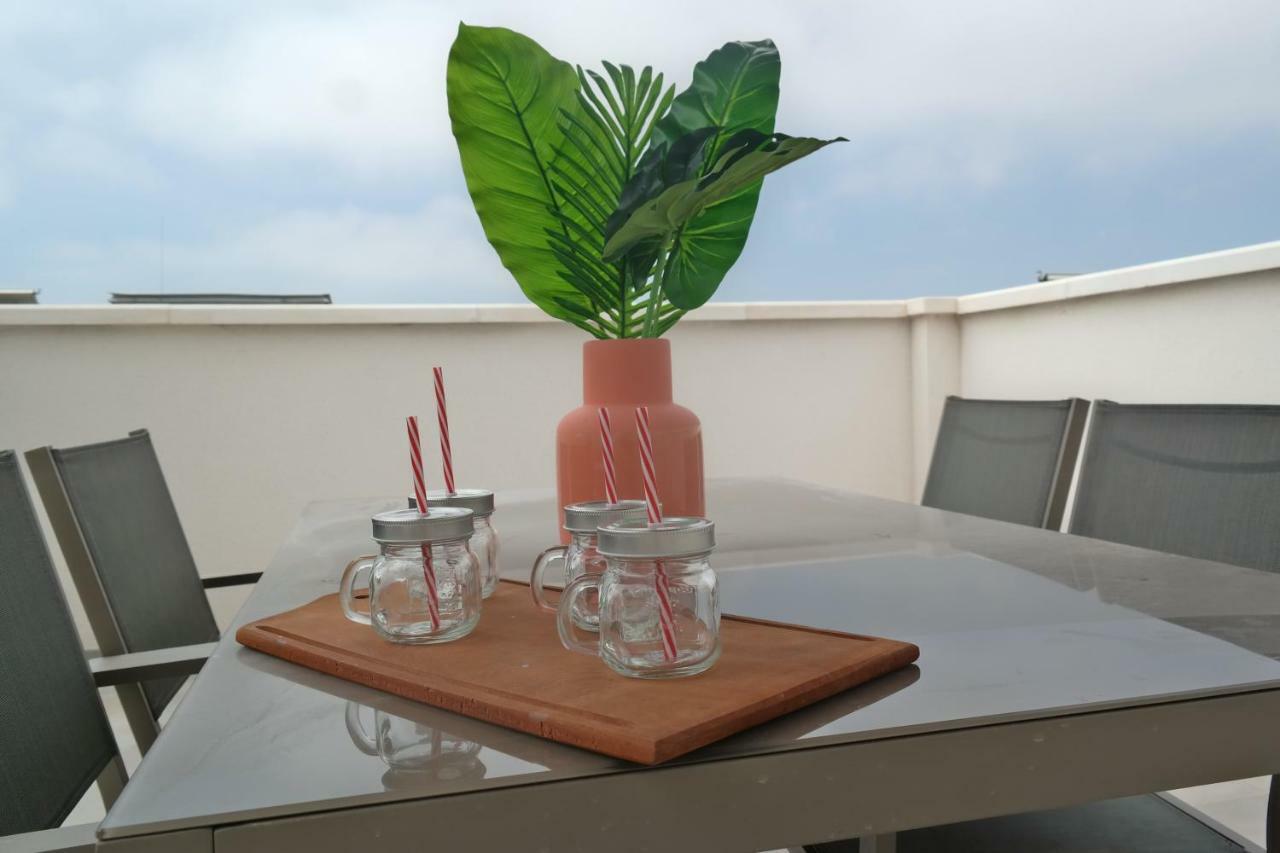 Penthouse Apartment & Pool Malaga Center Bagian luar foto