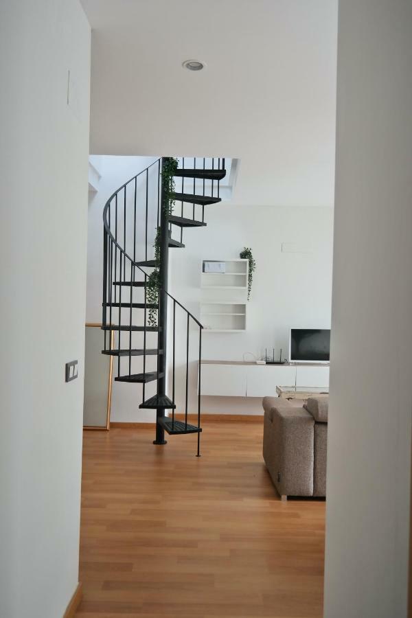 Penthouse Apartment & Pool Malaga Center Bagian luar foto